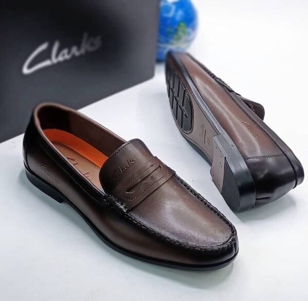 Clarks Men’s Shoe - Image 2