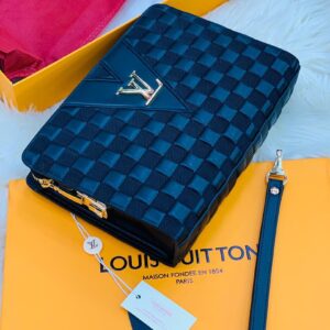 Louis Vuitton Purse