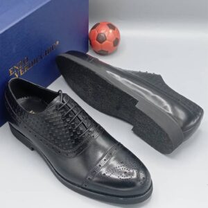 Enzo Verdicchio black shoe